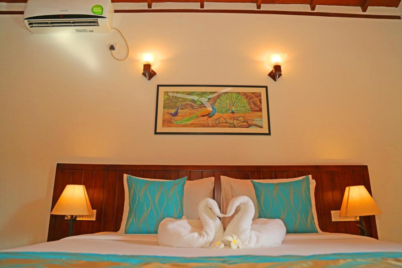 Villa Peacock Walahanduwa ภายนอก รูปภาพ
